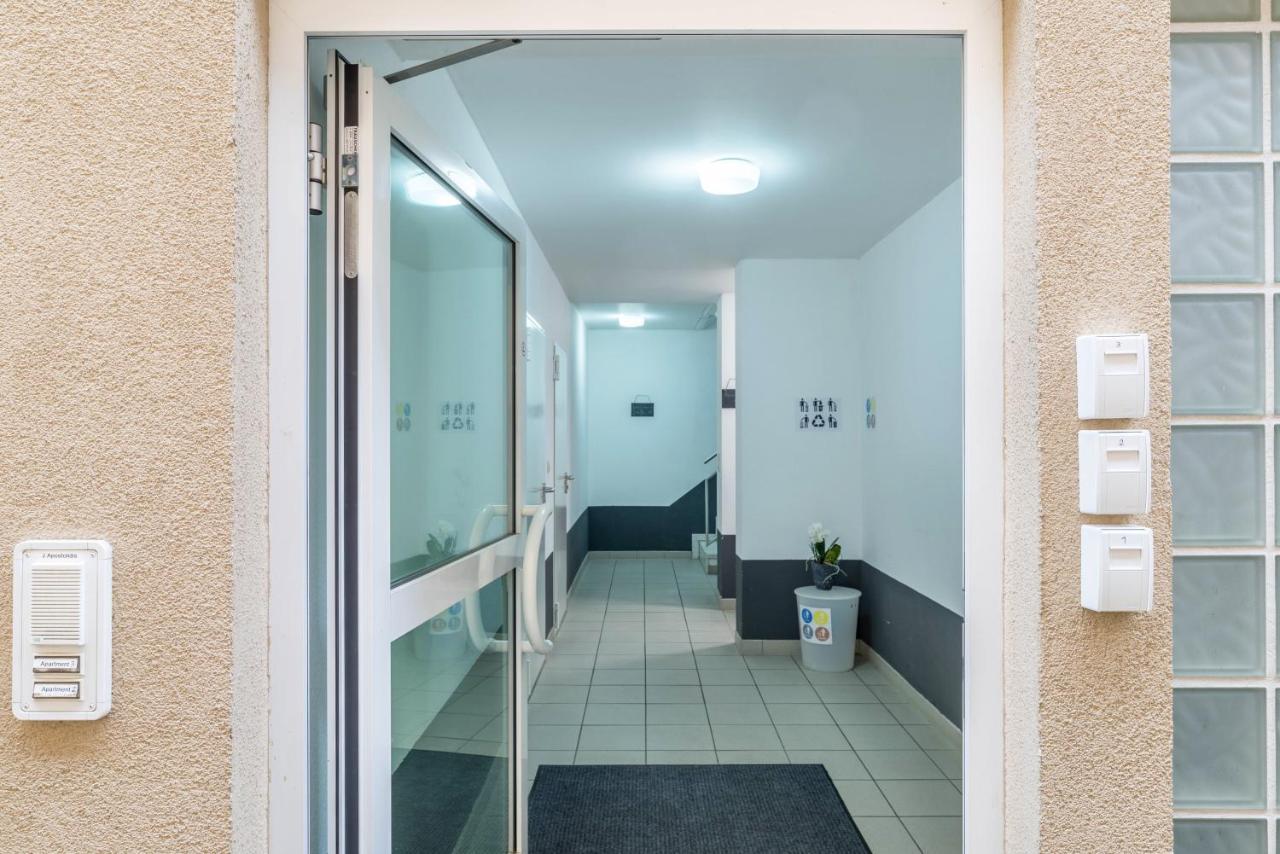 Apartement Aposto 3 Oberderdingen エクステリア 写真